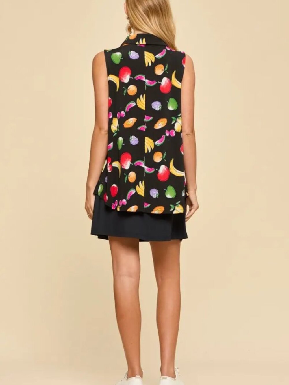 NEW! DEAR SCARLETT Seaspray Top in Fruit Basket Size XL - Picture 3 of 3